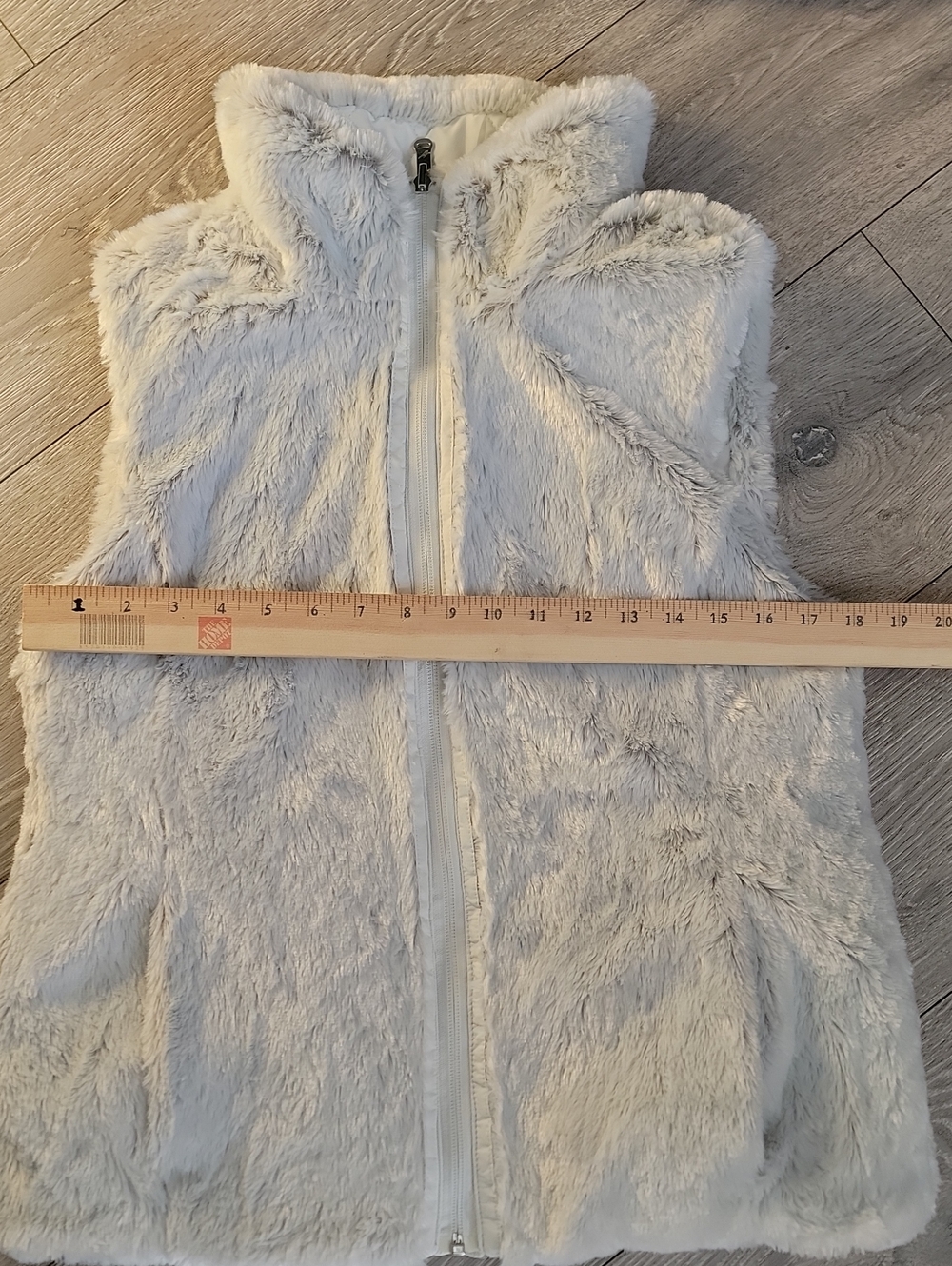 Weatherproof Reversible Vest - Picture 5 of 8